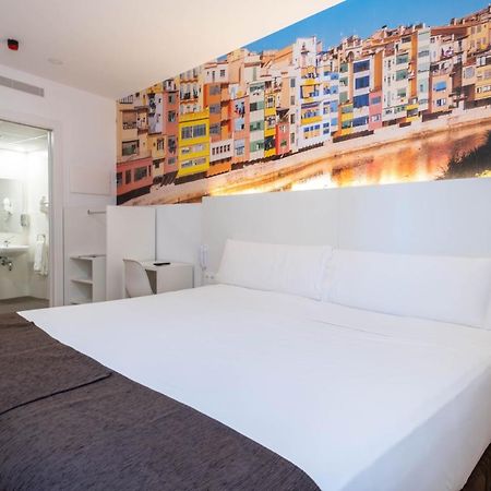 Hotel Bestprice Gerona Exterior foto